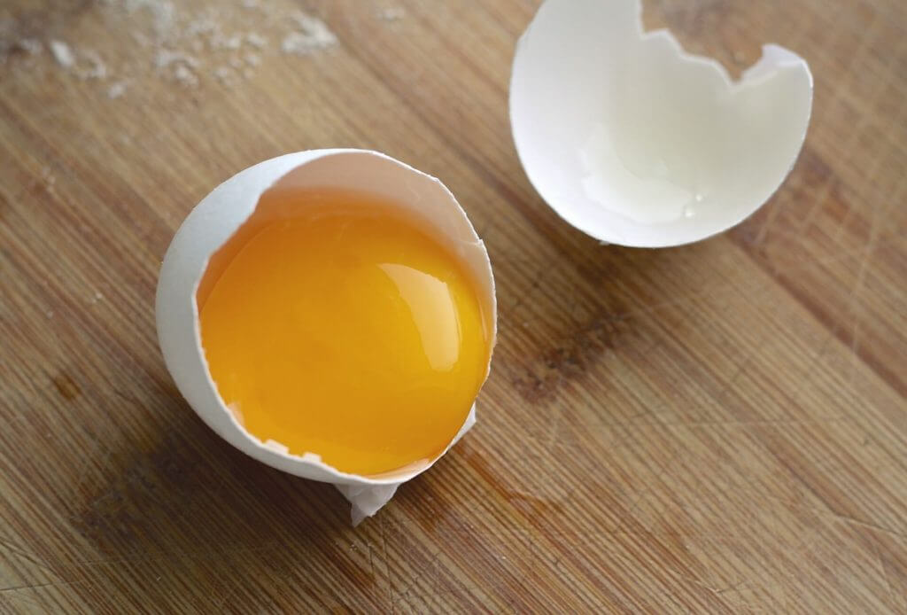 Tratamentos Caseiros e Naturais Para Queda de Cabelo
ovo-para-queda-de-cabelo